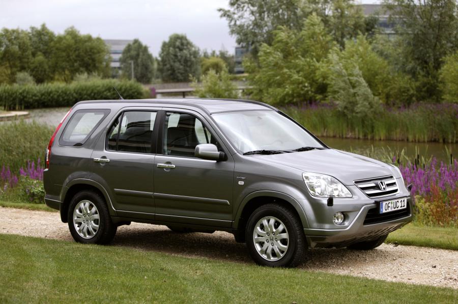  Honda CR-V 2005 года  (фото 12 из 16)
